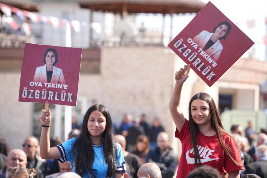 Seyhan’da “Oya Tekin’e Özgürlük” Çağrısı Büyüyor