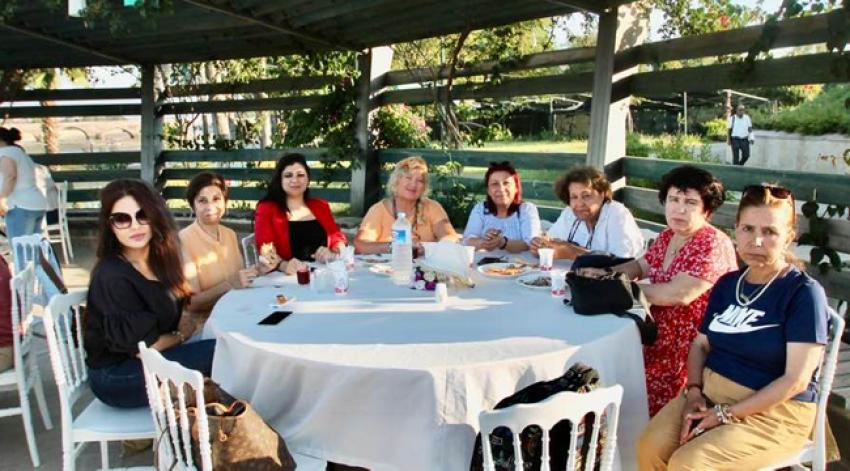 Gazetecilerden Yaza Merhaba