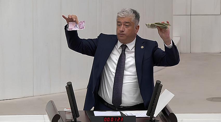 Kısacık: 200 TL’nin Değeri 131 Dolar’dan 4,5 Dolara Düştü