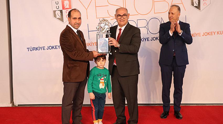 Pozantı Belediye Başkanlığı Koşusunu Bay Tosunoğlu kazandı