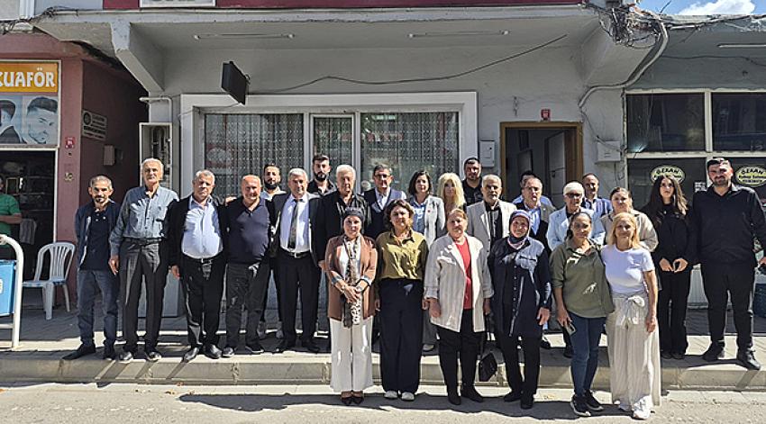  CHP ADANA İL ÖRGÜTÜ SAHAYA İNDİ