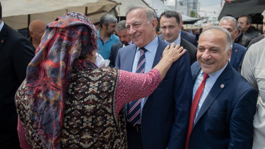 Akif Kemal Akay en başarılı ilçe belediye başkanı
