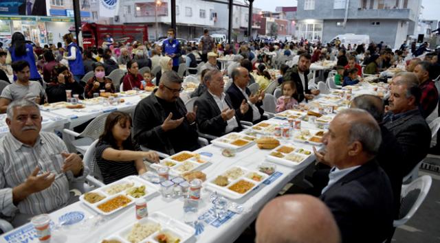 Buyurun Ramazan sofrasına