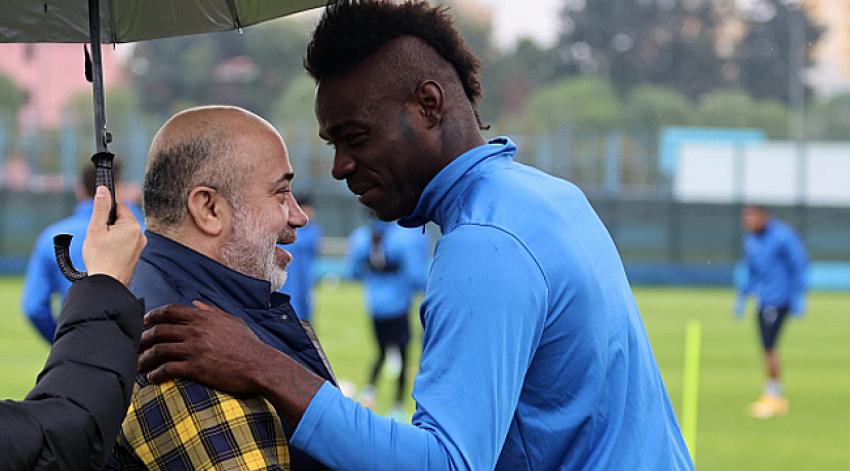 '4 milyon Euro'yu veren Balotelli'yi alır'