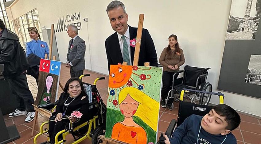 Seyhan Rotary özel çocuklar sergisinde