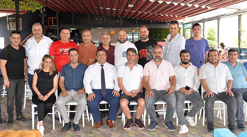 Fotoğrafçılar kahvaltıda buluştu