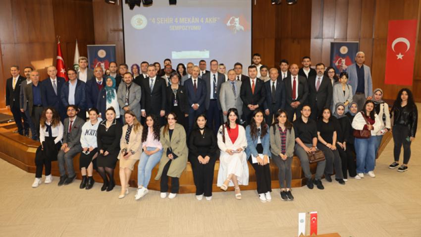 '4 Şehir 4 Mekân 4 Akif' Sempozyumunun Adana Etabı Tamamlandı