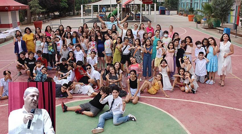 Bahçeşehir Koleji'nde mezuniyet coşkusu