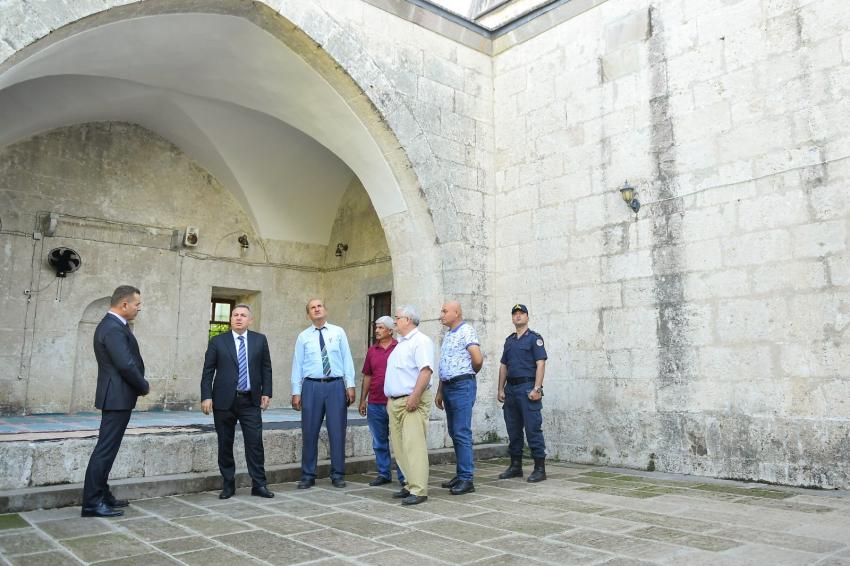 Kervansaray'da sorunları dinledi