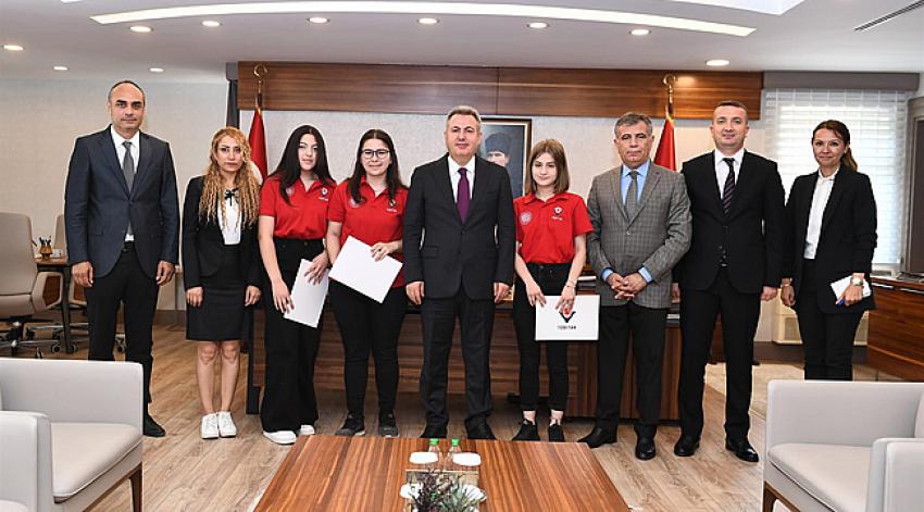 'Başarınız örnek olsun'