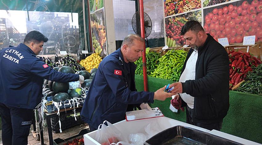 Ceyhan Belediyesi’nden Manavlara Sıkı Denetim