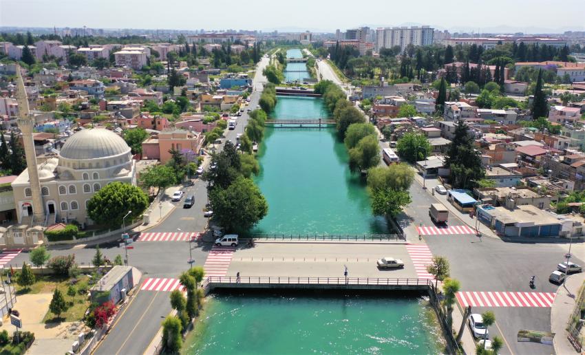 'Yüreğir'in çehresini değiştiriyoruz'