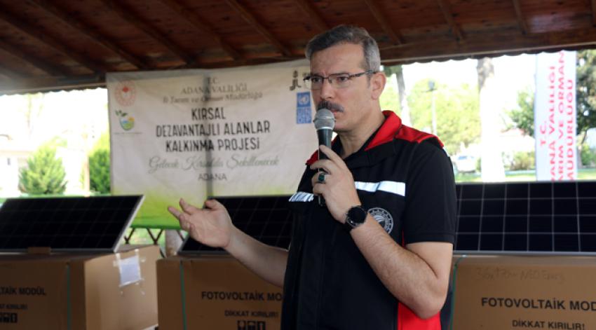Göçerlere güneş enerjisi paneli dağıtıldı