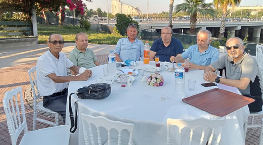 Gazetecilerden Yaza Merhaba