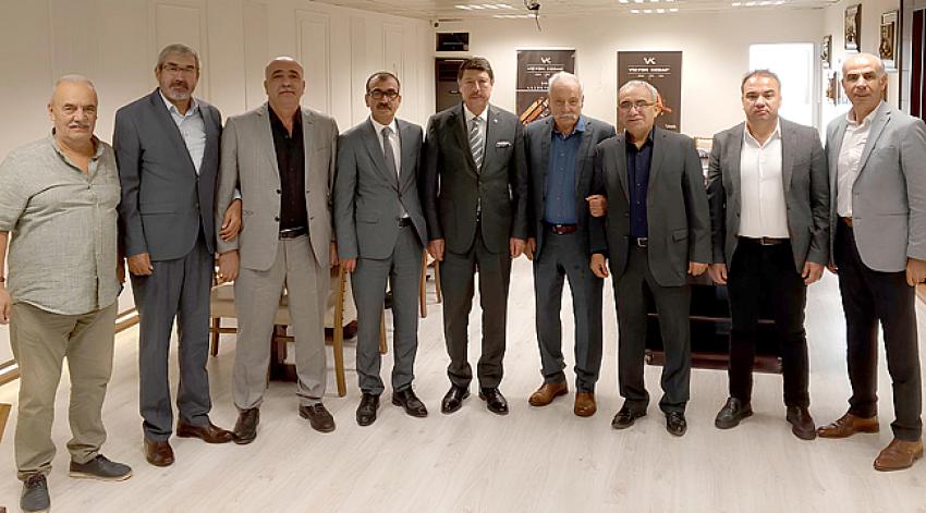 'Partimizin hizmetkarıyız'