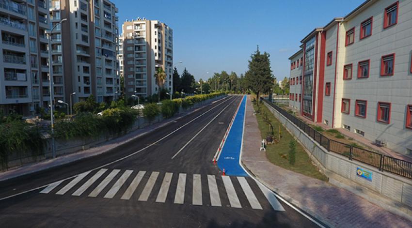 Yüreğir'de ilk bisiklet yolu açıldı