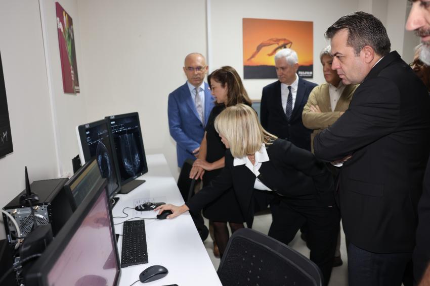 Bu bağış alkışlanır