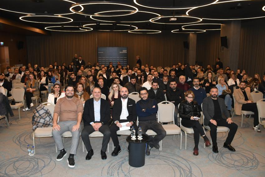 Finans, yatırım, tasarruf ve ekonomiyi konuştular