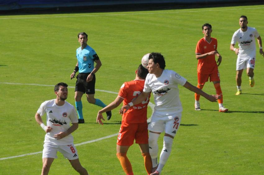 Adanaspor ilk puanını aldı: 1-1