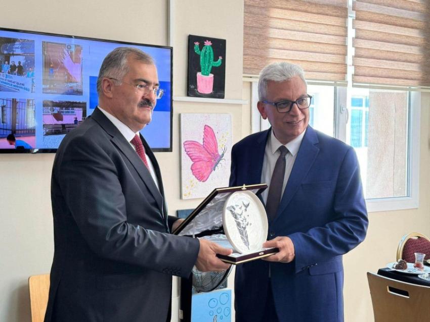 Yükümlüler okulları yeni eğitim-öğretim yılına hazırladı