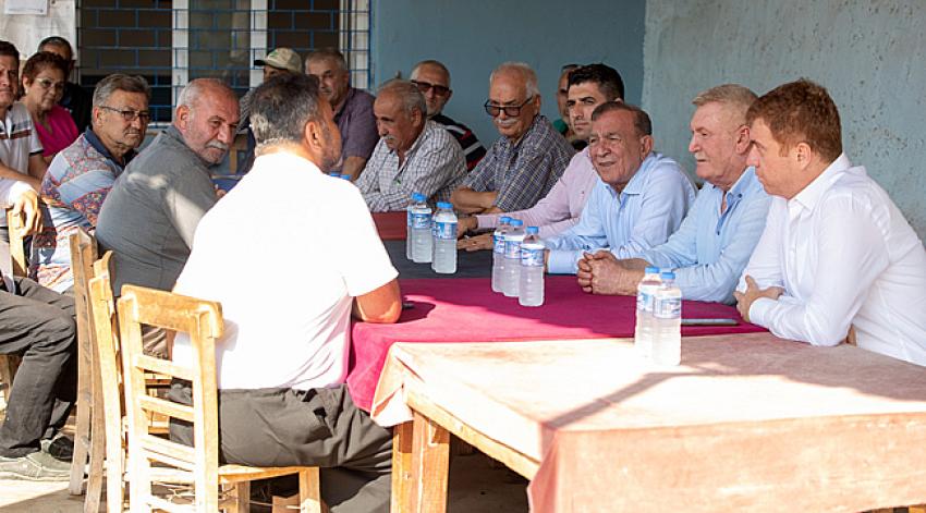 Başkan Akay mahallelere çıkarma yaptı