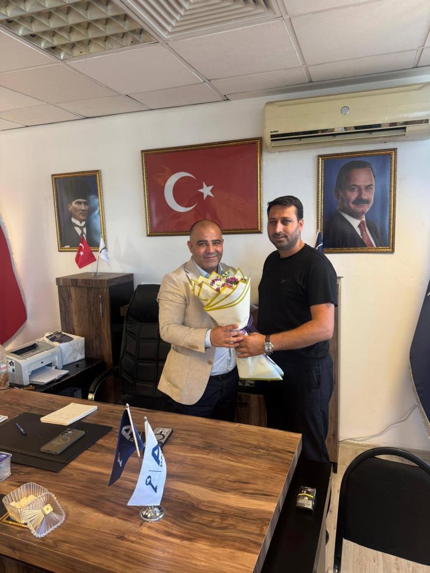 Anahtar Parti Yüreğir Teşkilatı Türkiye Gelişim ve Gençlik Vakfı'nı Ağırladı