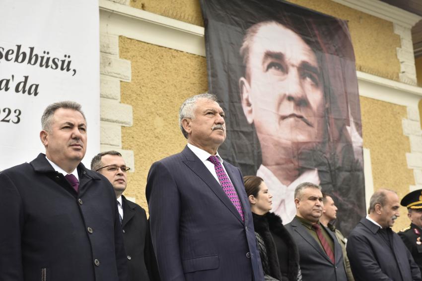 Atatürk’ün Adana’ya gelişi törenlerle kutlandı