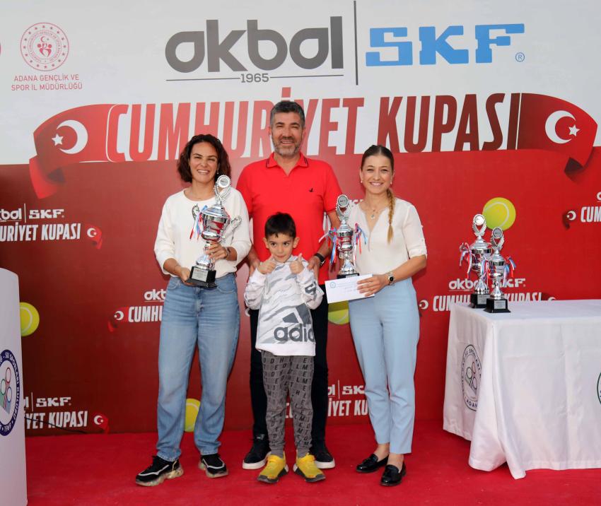 Kortlarda Cumhuriyet coşkusu