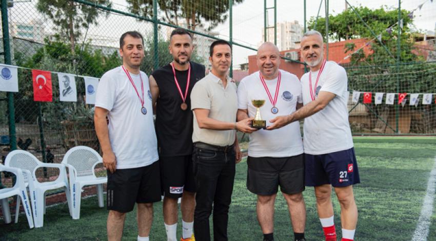 Aylak tenisini Kaplanlar kazandı