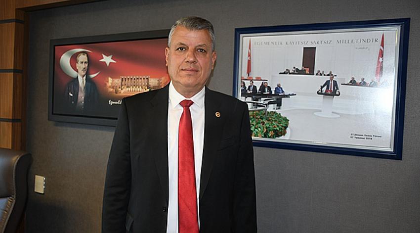  “En büyük bayramımız kutlu olsun”