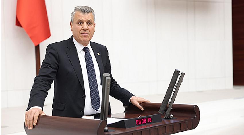 "Çiftçi borca, tüketici pahalılığa mahkum"