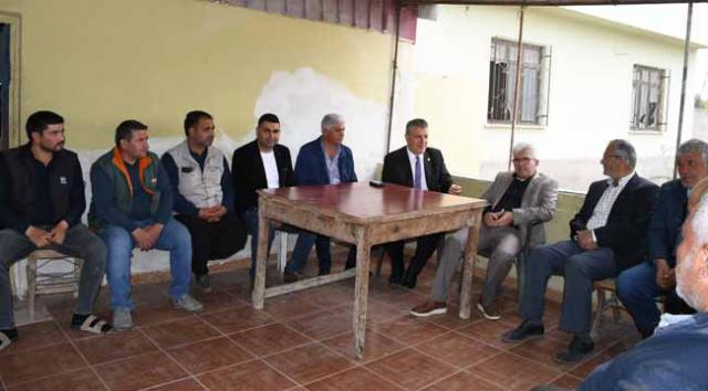 Köylüler köyden kaçıyor