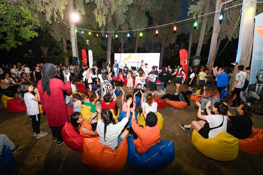 Bi Yaz konserleri sürüyor