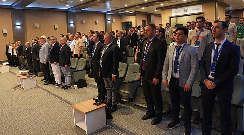 Düncaya ünlü beyin cerrahları Balcalı'da buluştu
