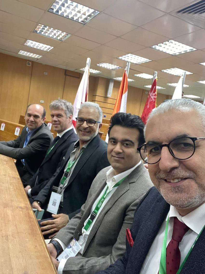 Prof.Dr.Özdemir, dünyanın bir çok ülkesine davet alıyor
