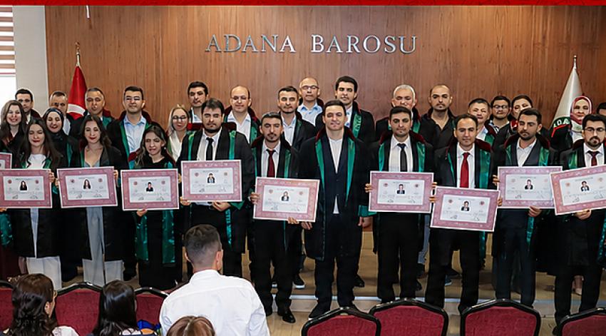 Adana Barosu’na 17 yeni avukat daha katıldı
