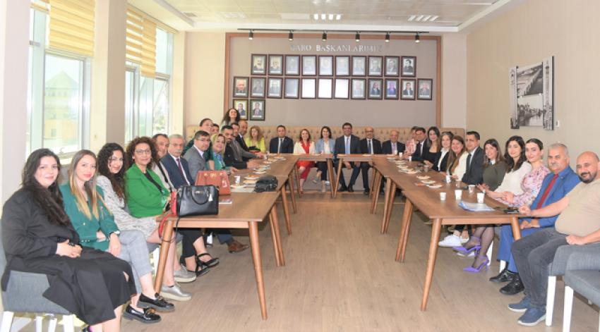 Avukatlar bayramlaştı