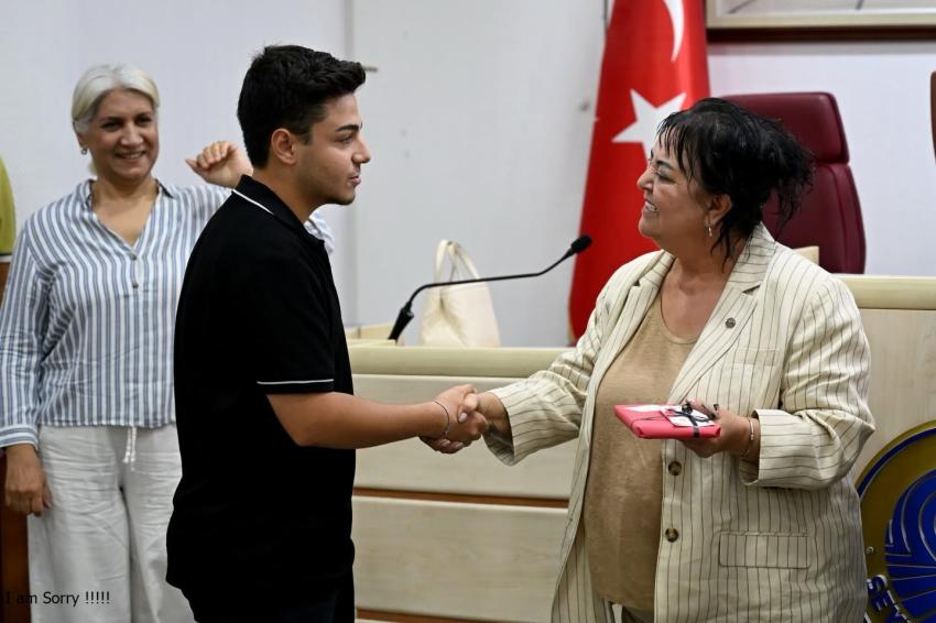 Akkan: Gençlerimizin başarısı bizim gururumuz
