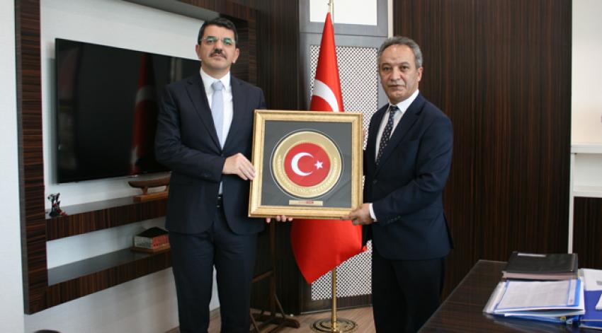 ‘Mahkumların eğitimini önemsiyorum’