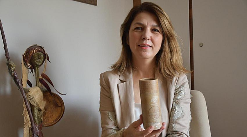 1500 yıllık kitaptan esinlenerek 6 ayrı koku üretti
