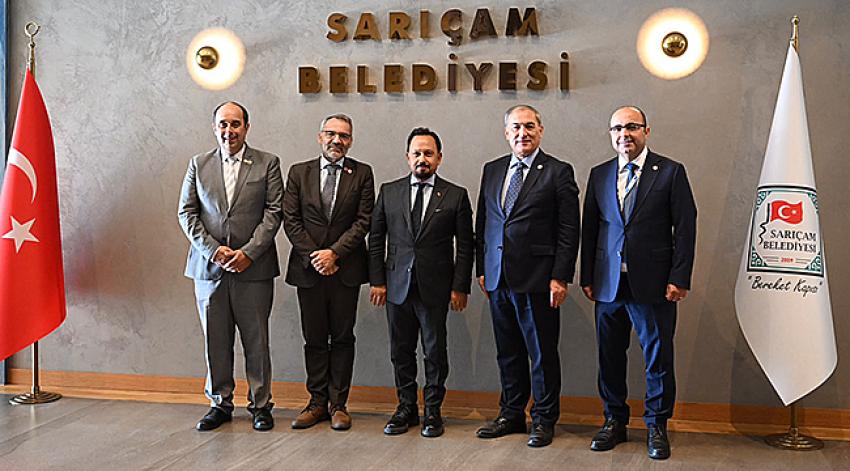 AKADEMİSYENLERDEN BAŞKAN ULUDAĞ’A TEŞEKKÜR ZİYARET