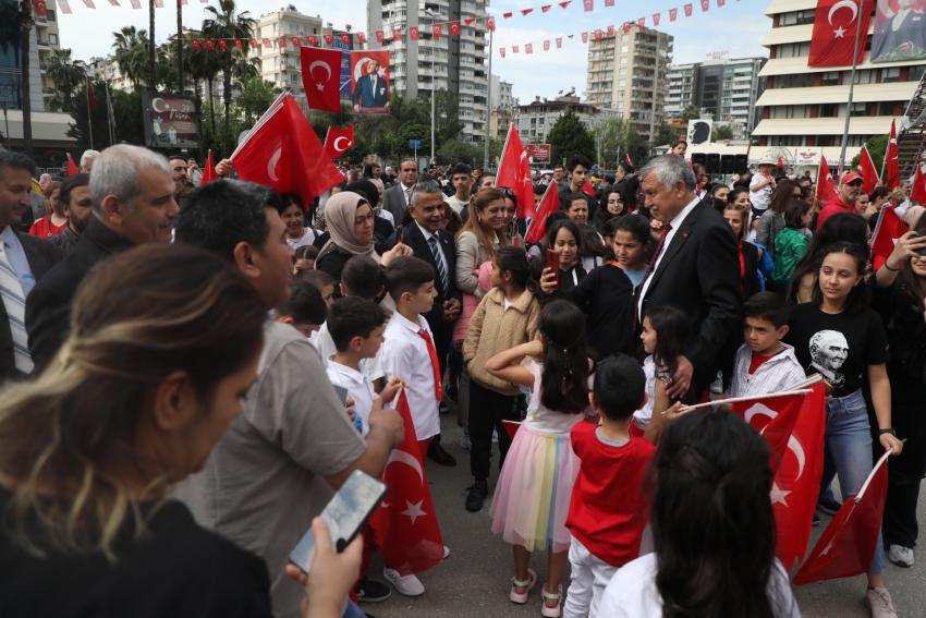 'Dünyanın en güzel sesi, mutlu çocuk sesi'