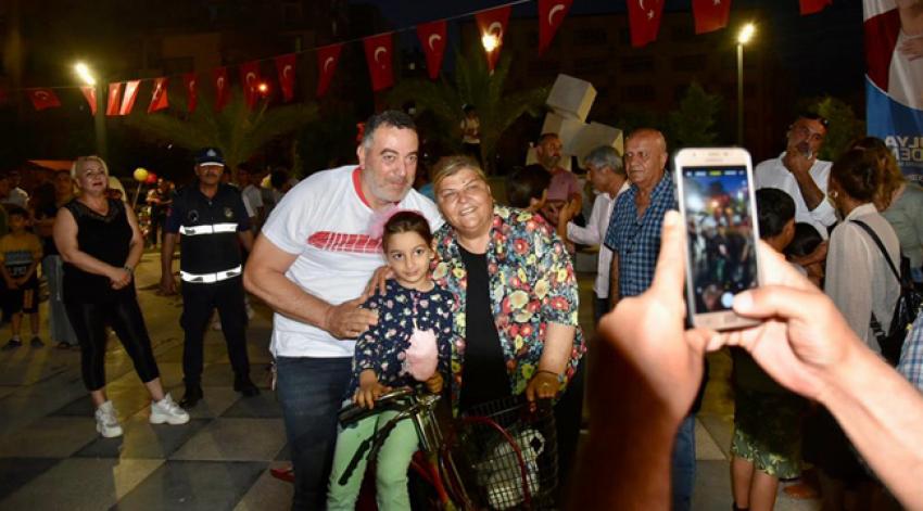 Ceyhanlılar gönüllerince eğlendi