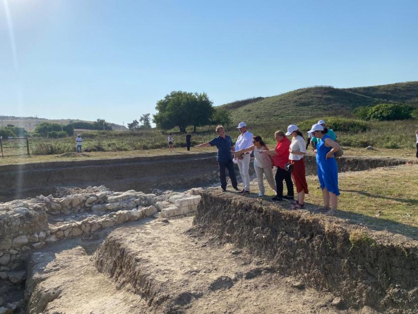 Sirkeli Höyük gün yüzüne çıkıyor