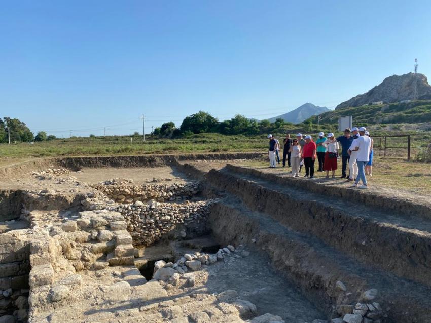 Sirkeli Höyük gün yüzüne çıkıyor
