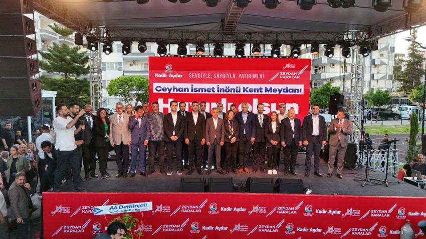 Ceyhan İsmet İnönü Kent Meydanı açıldı