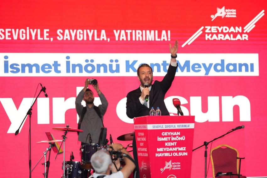 Ceyhan İsmet İnönü Kent Meydanı açıldı