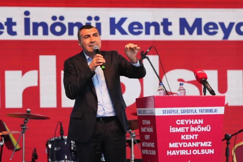 Ceyhan İsmet İnönü Kent Meydanı açıldı
