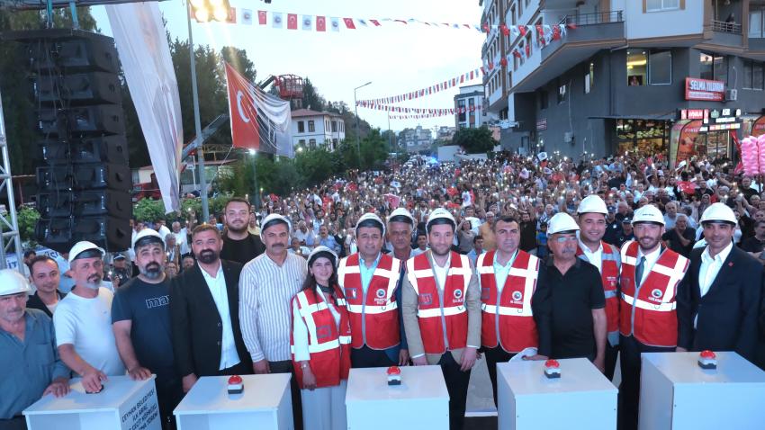 Ceyhan’ın en büyük belediye projesinin temeli atıldı