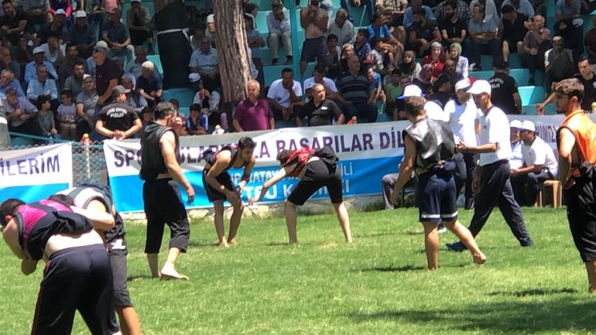 Madalyalar Ceyhan’a